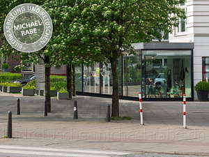 Nach der Bildretusche: Störende Elemente wegretuschieren